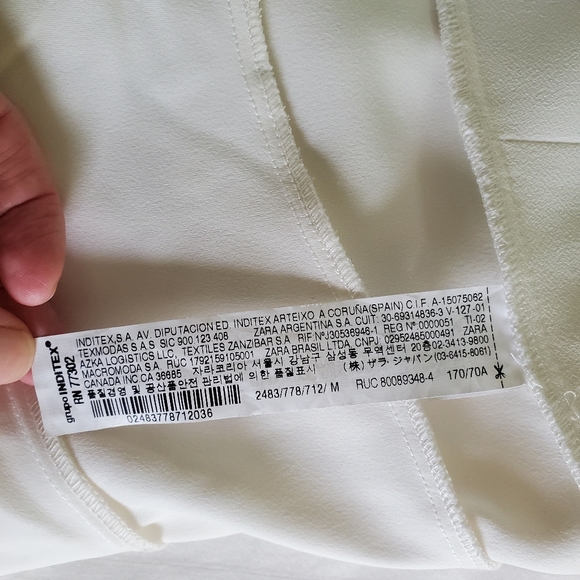 Zara Woman White Ruffle Shorts - MEDIUM - Picture 3 of 8